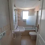 Urb La Riviera Apartment *